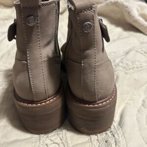 Women's Taupe Leather Ankle Boots